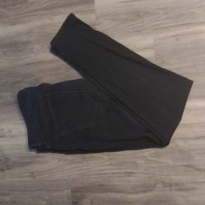 Black rockstar skinny jeans